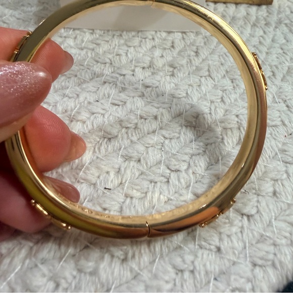 Tory Burch Gold Icon Pavé Hinge Bracelet NWT/Dust Bag - Picture 4 of 6